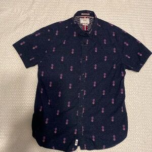Men’s short sleeve shirt